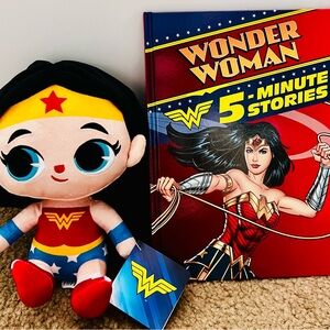 Wonder Woman Plush and Storybook Set ❤️